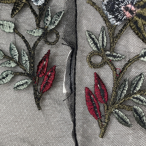 Zara Sheer Mesh Floral Blouse Women XS 0/2 - Picture 5 of 8